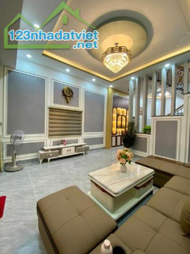 Giảm 300tr Nhà 2 tầng + 3 P.Trọ Quang Trung GV, 136m2, 10x13.6m chỉ 9.x tỷ - 2