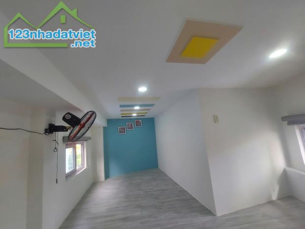 BÁN NHÀ QUẬN 8 MỄ CỐC MỚI ĐẸP 30M2 ĐƯỜNG 3M 3TẦNG CHỈ 2,58TỶ - 2