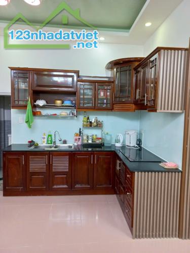 Bán nhà 75m2 2 phòng ngủ phường 5- Đà lạt - 1