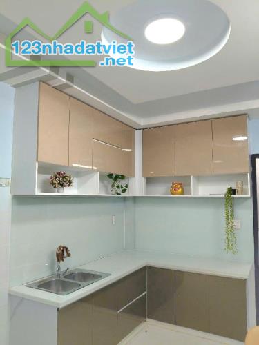 Bánnhà MTKD thông ra NguyễnVănLượng P16 Gòvấp 50m 4tầng 6tỷ15, Nhà mới - 1