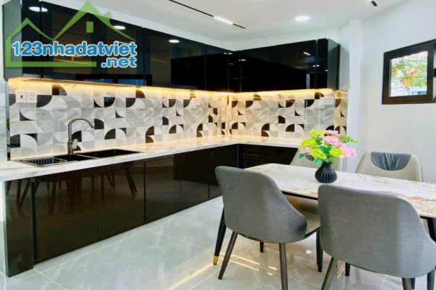 Bán nhà hẻm Nguyễn Duy Cung, Gò Vấp, 28 m² (4m x 6m), nở hậu - Giá 3.45 tỷ TL - 3
