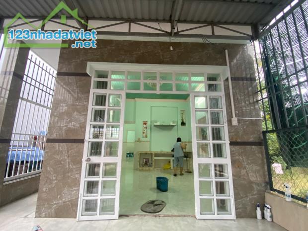 Bán nhà hẻm 47 Lý Thường Kiệt P Tân An Thị xã Lagi 3 phòng ngủ