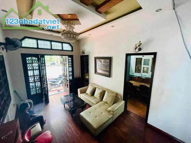 Cho thuê nhà ngõ 139 Tam Trinh 105m2, 3 tầng, 16 triệu - 4