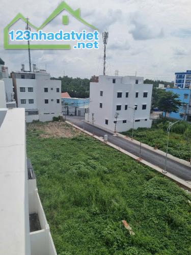 Bán Đất thổ cư 80m2 Sổ Hồng Riêng đường 7m tại Nguyễn Bình Nhơn Đức Gần ĐH Mở XD Tự do - 2