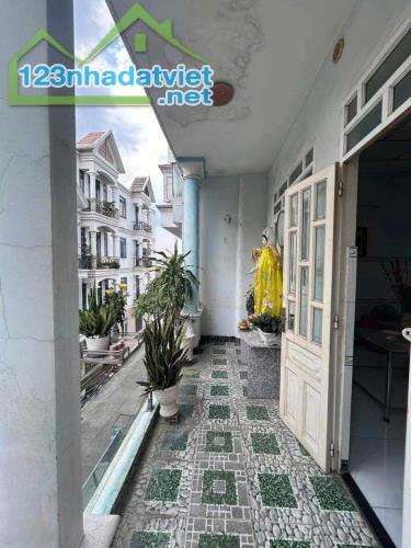 NHÀ QUẬN 12- HIỆP THÀNH, HẺM 6M, 75M2, 3 TẦNG NGANG 6M, BÁN GẤP, CHỈ NHỈNH 4 TỶ - 2