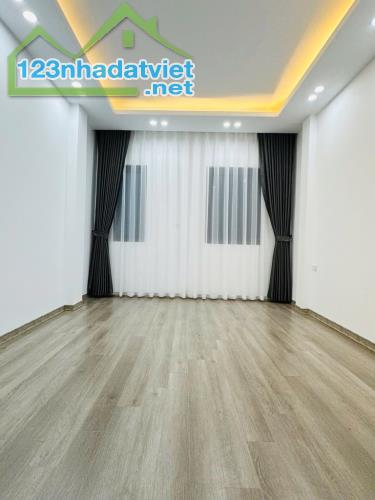 NHÀ ĐẸP ĐỐNG ĐA 5 TẦNG - GIÁ CHỈ 4.798 TỶ - ĐẦU TƯ HAY AN CƯ - 4