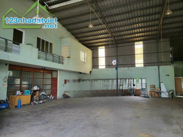 Cho Thuê 1.500 m2 Kho Xưởng Ngoài KCN Bến Cát Bình Dương Giá 45tr/Tháng - 2