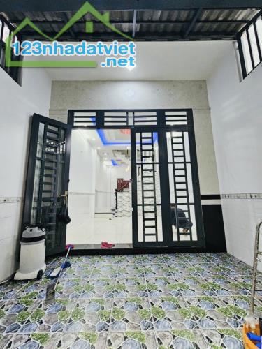 Mua bán nhà Lê Đình Cẩn, 4 tầng, 50m2, 4 phòng ngủ, đường  ô tô 6m thoáng. - 1