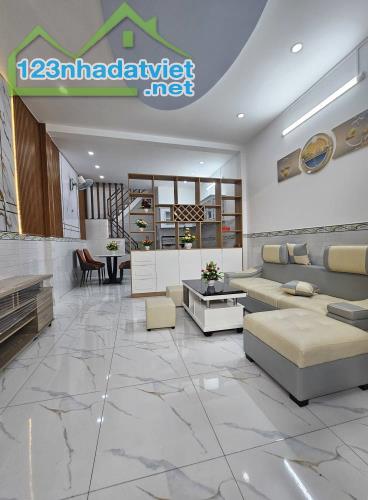 QUẬN 12, TÂN CHÁNH HIỆP- NHÀ MỚI VÀO Ở NGAY-40M2, 2 TẦNG, 1 XẸT CHỈ 3 TỶ 350 - 2