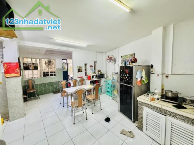 N192- Nhà Bán P13,  Hẻm 137/ Lê Văn Sỹ , 50m2 , 4PN , hẻm trước nhà 3m5 - Giá 6 tỷ 3 - 3