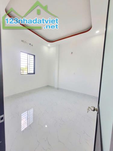 Bán nhà 1 trệt, 1 lửng 5x23m (115.9m²) khu vực 4, thị trấn Đức Hoà , Long An giá 2.4 tỷ - 4