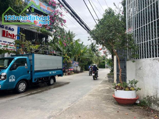 CẦN BÁN LÔ ĐẤT HẺM PHÚ NÔNG SÁT BÊN KHU ĐÔ THỊ VĐT, TP NHA TRANG GIÁ 1,9 TỶ - 1