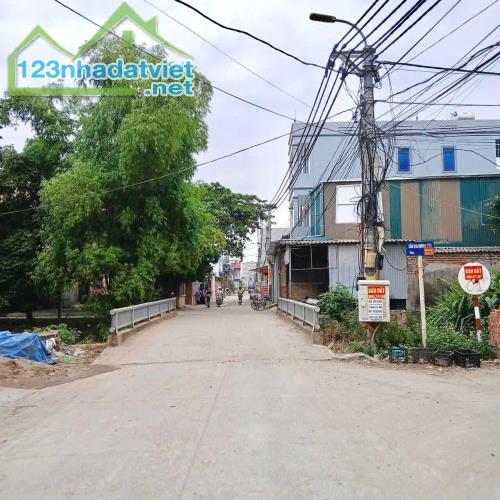 Bán đất kinh doanh tổ 9, tt Quang Minh, Mê Linh, Hà Nội, giá chỉ 4x tr/m2. - 3