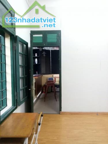 Bán nhà tập thể, Giải Phóng, giá đẹp, dtsd 90m2, 3 tỷ 2 - 2