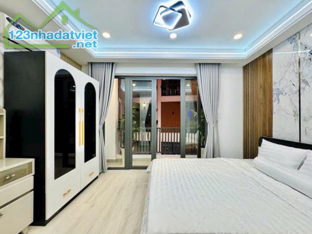 CHỦ XOẮN BÁN GẤP NHÀ MỚI XINH - HẺM Ô TÔ - 5 TẦNG - 64M2 THANG MÁY - 3