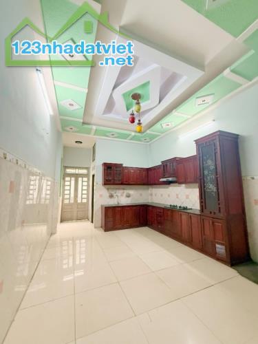 🥰Trung Mỹ Tây _QUẬN 12 - 4 TẦNG - 4x26 _🏠 MẶT TIỀN XỊN KINH DOANH SẦM UẤT - 104M2 -  Chỉ - 3