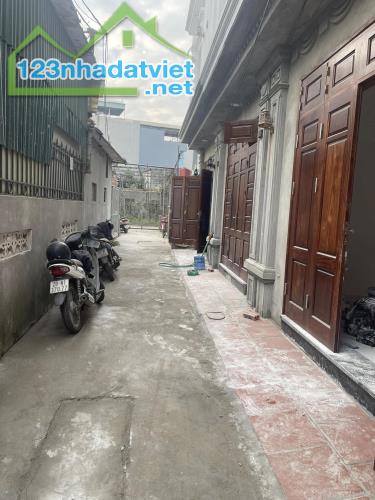 ĐẤT THÔN 3 VẠN PHÚC - THANH TRÌ, 42M2, Ô TÔ ĐỖ, GIÁ 2.99 TỶ. LH 0888229559 - 1