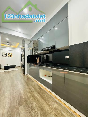 Bán căn chung cư rẻ, hiếm78m2*3 ngủ giá chỉ nhỉnh 3 tỷ tại Nơ Pháp Vân, quận Hoàng Mai - 2