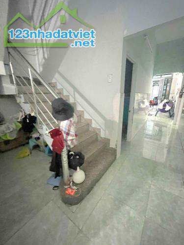 NGAY HỒ VĂN LONG - 2 TẦNG ĐÚC BTCT HOÀN CÔNG ĐỦ - 80M2(4x20) - HẺM 6M THÔNG - CHỈ HƠN 3 TỶ - 2