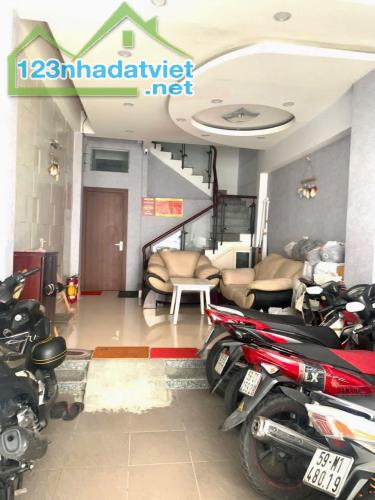 Bán nhà hẻm 413 lê văn sỹ, p12, q3.Dt:4x15,5, 1tr4l, giá:11 tỷ - 1