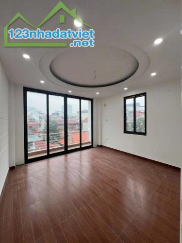 Nhà riêng tại Thụy Khuê , Tây Hồ 44m2 x 5 tầng . Mặt ngõ kinh doanh giá 12.4 tỷ có thương - 4