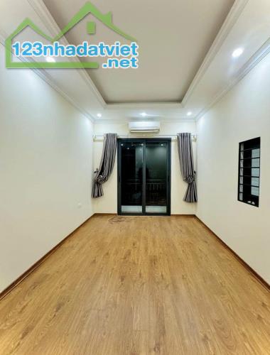 Giảm chào kịch sàn Cơ hội duy nhất sở hữu nhà Nguyễn Đức Cảnh - Tương Mai 38m² 6 tầng