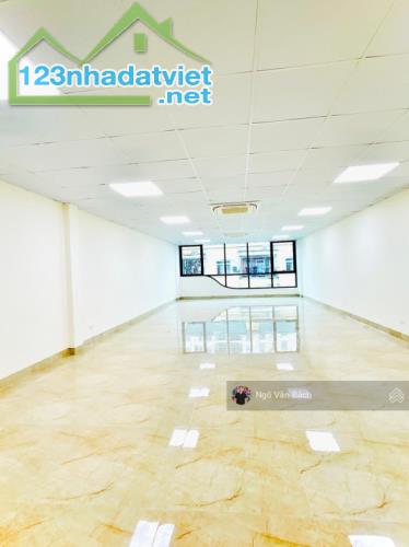 SIÊU HIẾM bán nhà mặt phố Phú Diễn 210m2, 6.5m mặt tiền, kinh doanh vô đối, dòng tiền 1.2