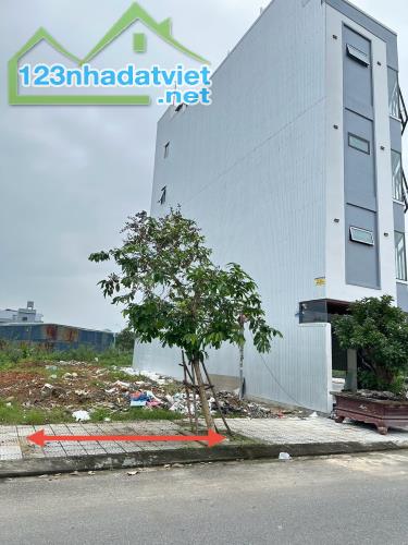 🏩 Đất sạch đẹp khu E mt Hòa Phú 29, thông NSS, 100m2, 5.x tỷ tl