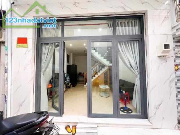 👉4.2 TỶ🚦ĐH VĂN HIẾN - ÂU CƠ - NGANG 4.5M, 3 TẦNG - HẺM GẦN 4M XE HƠI - 3