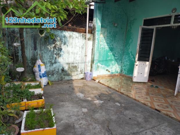 💥 CHỈ 2.3 TỶ – NHÀ ĐẤT TRUNG TÂM LIÊN CHIỂU 💥  📌 Diện tích: 121m² (5.57x22m). - 1