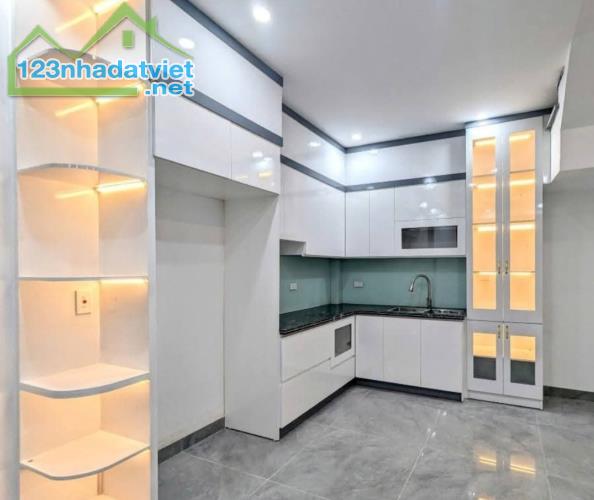 Bán nhà Lê Lợi, Lê Lợi, Ngô Quyền, Hải Phòng. 4 tầng, 40m2, 3,65 tỷ. 4,63m, d2 - 2