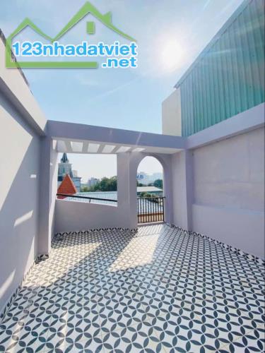 )1/ KINH DƯƠNG VƯƠNG Q.6 - 72M2 - 4 TẦNG MỚI ĐẸP - SÁT MẶT TIỀN CHỈ NHỈNH 7 TỶ - 5