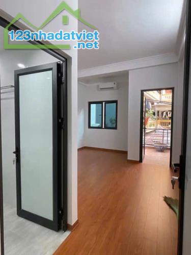 Bán nhà Trần Duy Hưng – 147m2 -MT8m -7 Tầng – 22 Căn Hộ - 36,5 tỷ . - 1