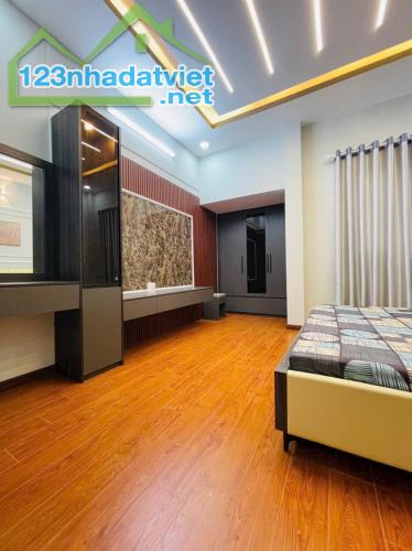 VÀI CHỤC MÉT RA HẼM XE TẢI, NHÀ CỰC ĐẸP PHONG CÁCH HIỆN ĐẠI, DƯƠNG CÁT LỢI, NHÀ BÈ, 4 TẦNG - 2