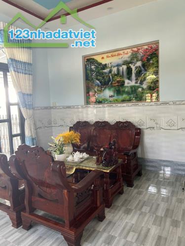 Nhà Vip đường Ngô Gia Tự P Tân An Thị xã Lagi mới xây đẹp kiên cố - 2