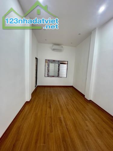 🏡 SIÊU PHẨM NHÀ GIẢNG VÕ- 22/26M2 -5 TẦNG-  20M RA PHỐ -giá chỉ 5.6 TỶ - Vị trí Nhà đẹp, - 4