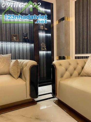 Cơ Hội Sở Hữu Nhà Hẻm Đường Nguyễn Trãi, P7, Q5, 60m² - Chỉ 11,5 Tỷ - 3