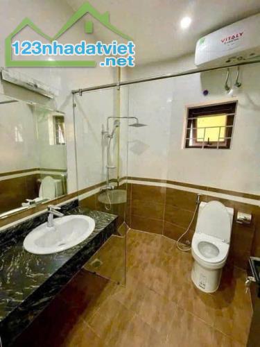 Bán nhà Xuân La – Tây Hồ -  Ô tô vào nhà – 45m2 – MT5m – 6 Tầng – 12 tỷ . - 1