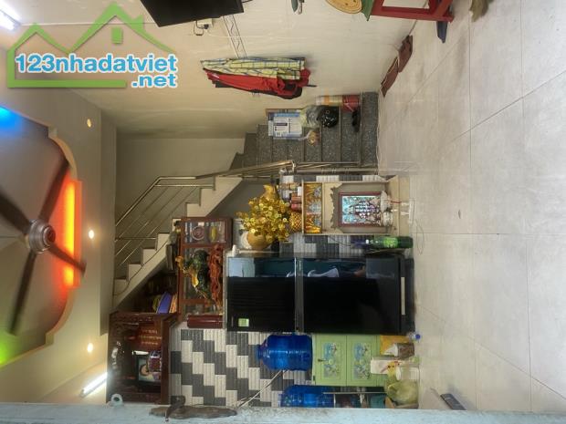 🏠NHÀ ĐẸP QUẬN 8 - P15MC - NHÀ 3 TẦNG - CHỈ 2 TỶ. CÒN TL. Q8D3044