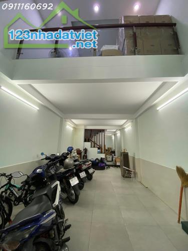 Cơ Hội Sở Hữu Nhà Hẻm Đường Tô Hiến Thành, P.15, Q.10 - Diện Tích 3.78 x 22m - Giá 16.7 Tỷ - 4