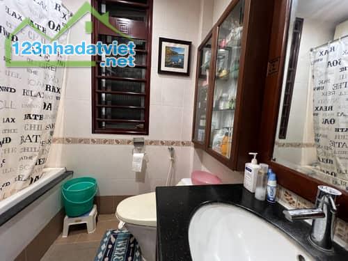 ZNX9FS🏡 Biệt Thự Đẳng Cấp, Nội Thất Xịn, Khu Vực Dân Trí Cao