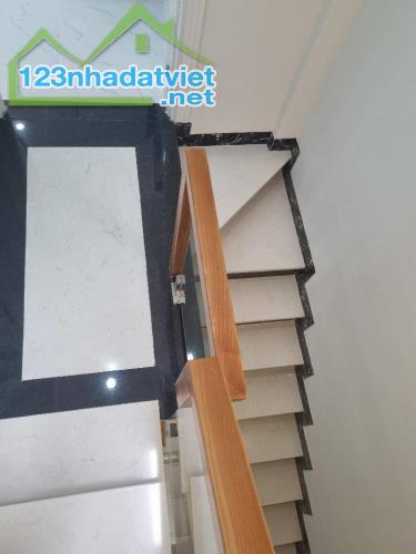 NHÀ SÁT MẶT TIỀN THÍCH QUẢNG ĐỨC 41M2, 4 TẦNG, 4PN KHÉP KÍN, HẺM THÔNG,Ở NGAY, NHỈNH 7 TỶ - 4