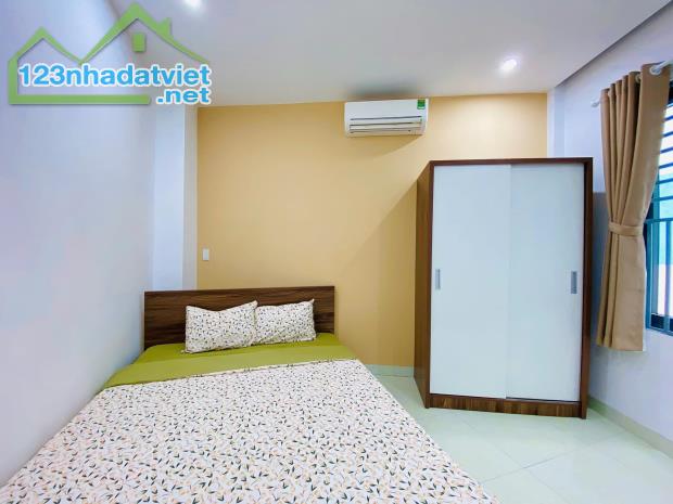 ♥ Nhà cách 45m ra Dũng Sĩ Thanh Khê, 70m2, 3 tầng cực xịn, 5PN, 3.x tỷ nhỏ - 2