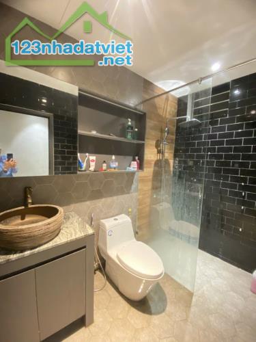 Bán CHDV 2 mặt tiền ngay ngã tư gần Ngô Quyền, Q.Sơn Trà, TP. Đà Nẵng - 1