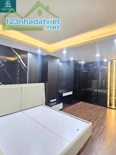 BÁN NHÀ TAM TRINH, GARA Ô TÔ, THANG MÁY, FULL NỘI THẤT ĐẸP, 65M², NHỈNH 13 TỶ - 3