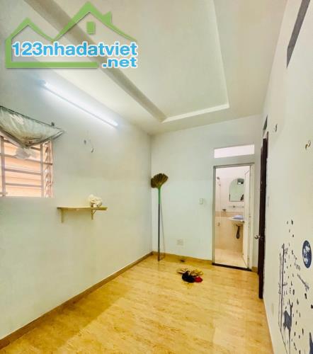 Nhà ở Tết 4 tầng 72m2 có 6,95 tỷ Nguyễn Văn Khối Gò Vấp Hồ Chí Minh