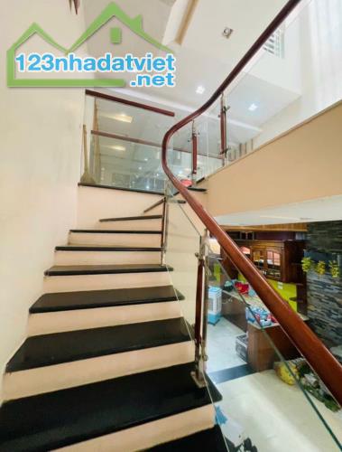 💥Bán Liền kề 95 m2 x 5 Tầng 22.5 Tỷ Hoàng Văn Thái Quận Thanh Xuân💥 - 1