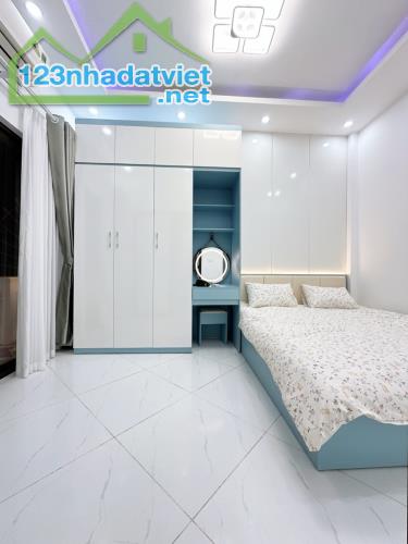 Bán nhà ngõ đường Tam Trinh, nhà á hậu, 40m2, giá trên 3 tỷ - 2