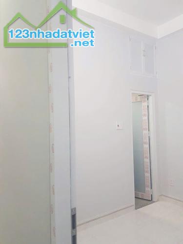 CHDV 4 tầng mới Trần Hưng Đạo Quận 5 70m2 nhỉnh 11 tỷ.. - 4