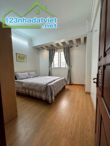 MỸ ĐÌNH 42m²- NGÕ THÔNG - Ô TÔ ĐỖ CỔNG - NHÀ ĐẸP Ở LUÔN - 2 MẶT THOÁNG. 0876196866 - 1